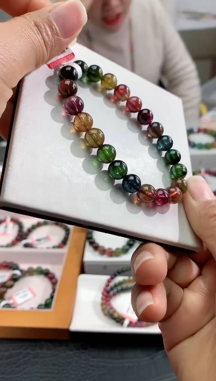 【闪购商品】碧玺手链未镶嵌多样性发一条