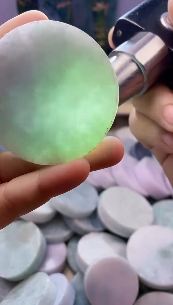 【闪购商品】翡翠颈饰未镶嵌翡翠848