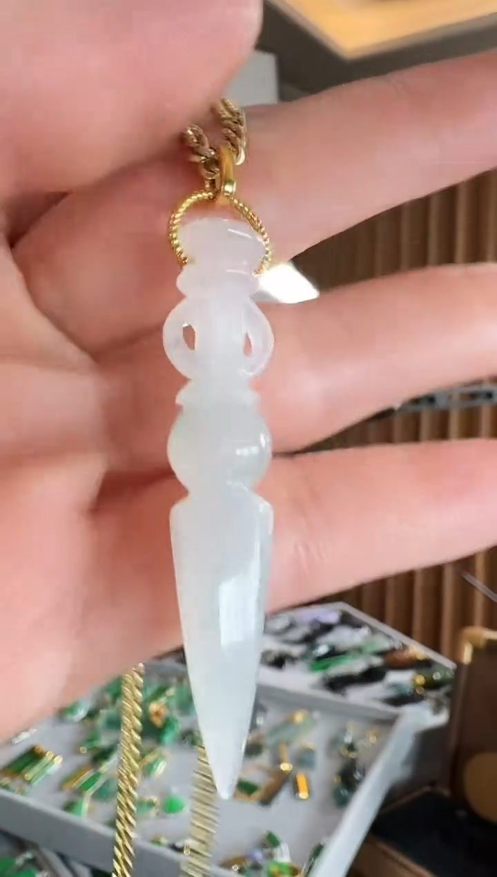 吊坠(不含链)18K金镶嵌翡翠吊坠