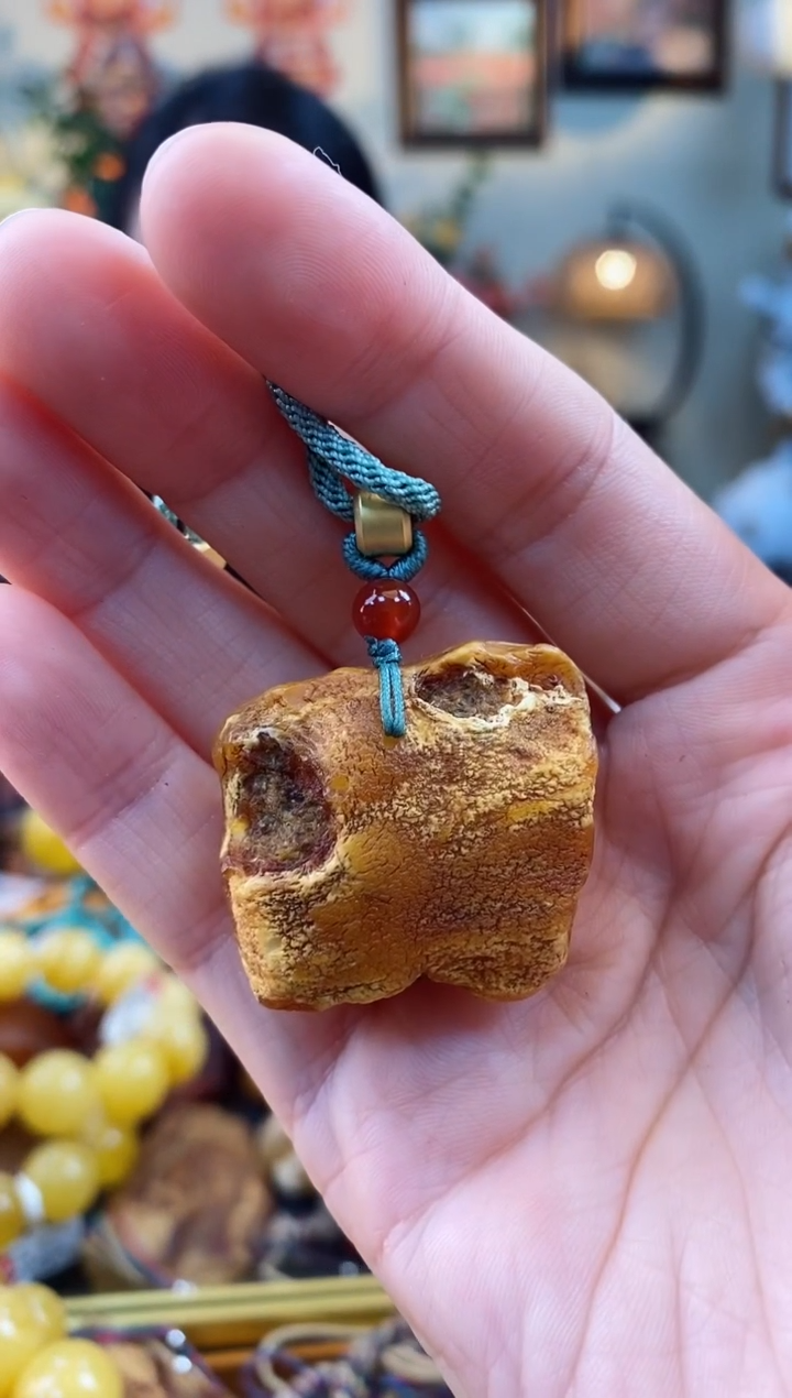 【闪购商品】琥珀颈饰未镶嵌吊坠