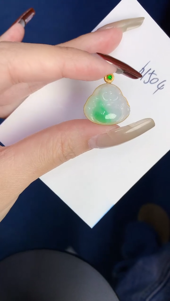 【闪购商品】翡翠颈饰18K金镶嵌00000000000