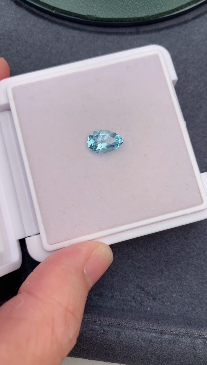 海蓝宝石裸石1.5ct海蓝宝  BE