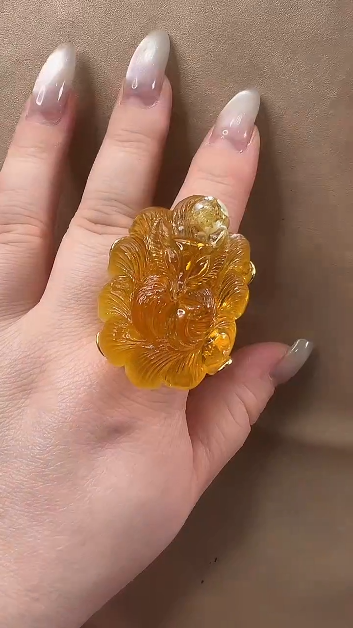 琥珀颈饰未镶嵌戒指