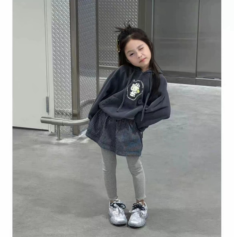 女童秋季新款卫衣套装洋气卡通猫咪连帽卫衣屁帘打底裤三件套