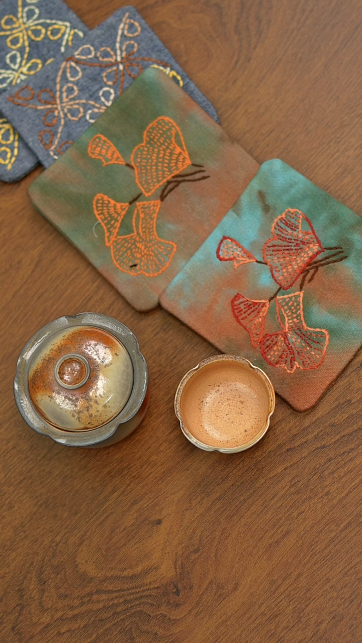 葫****贵四件      忆民民  