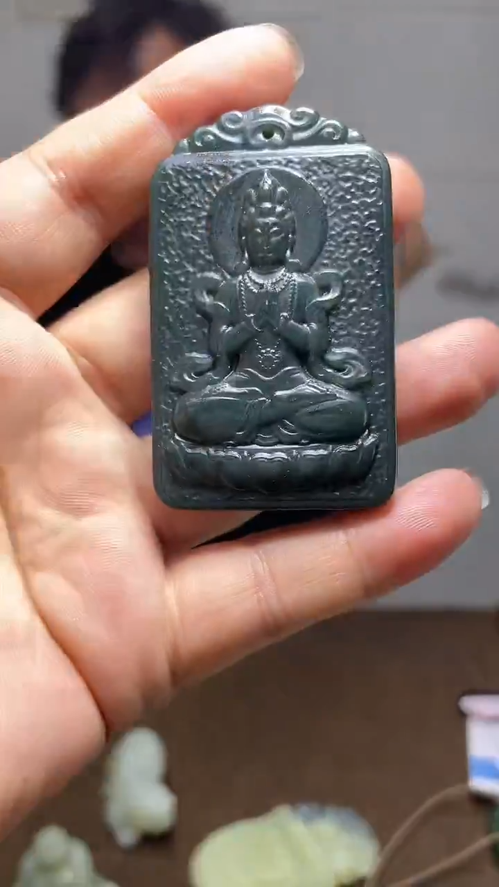 未镶嵌和田玉把件1