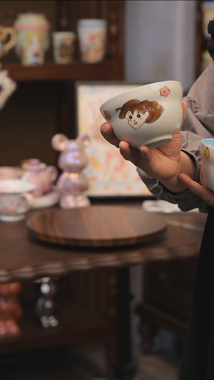 摆件景德镇釉下彩绘设计师款式陶瓷