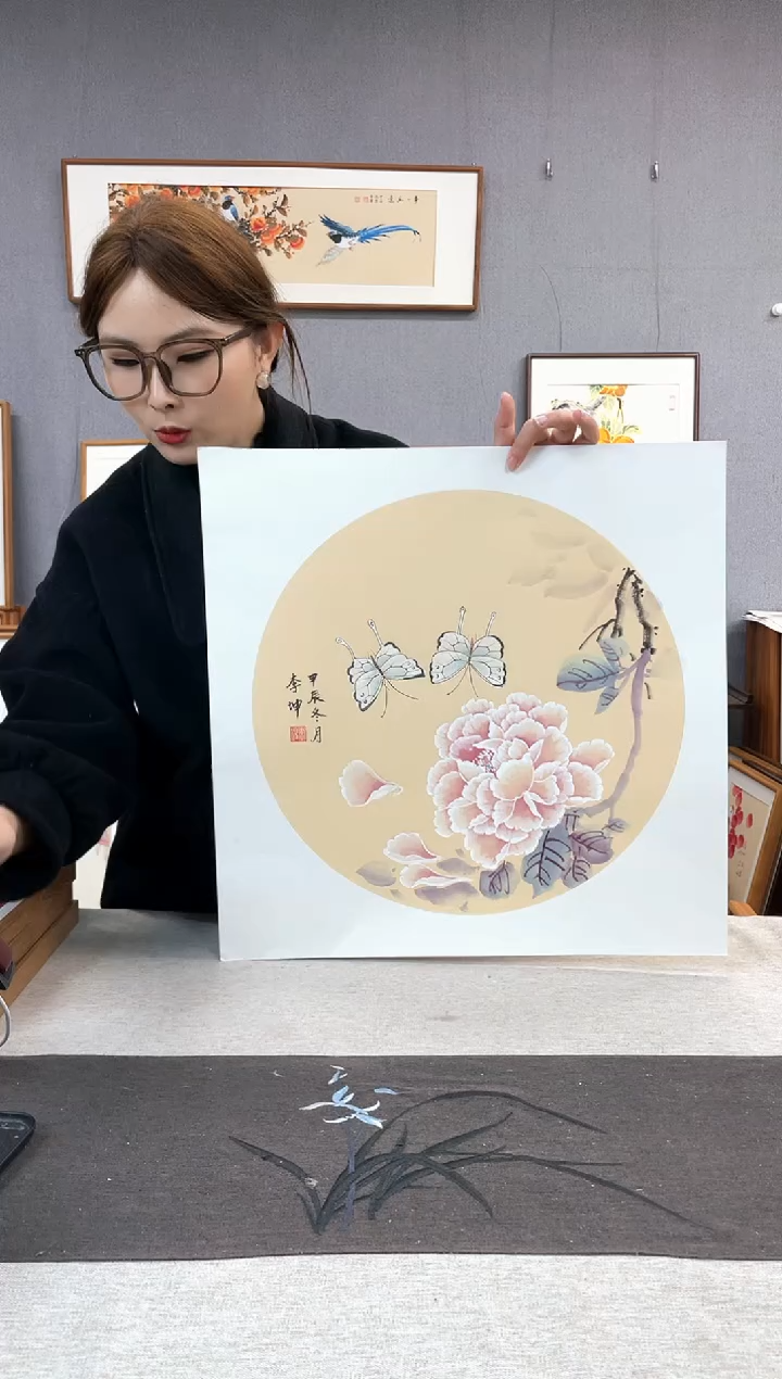 【闪购商品】国画李坤-手绘带框作品-53*53-牡丹