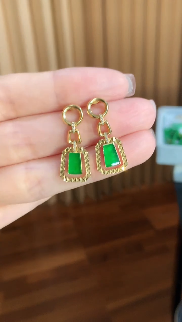 【闪购商品】翡翠耳饰18K金镶嵌耳饰