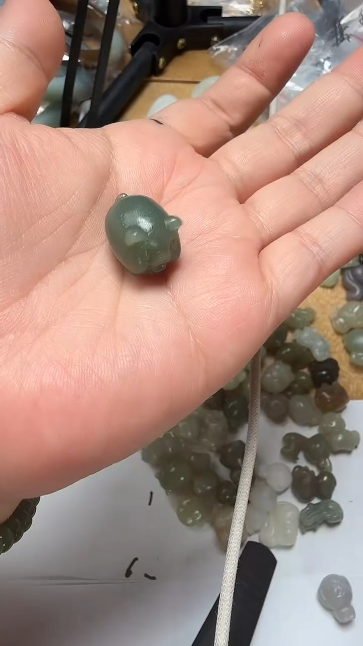 【闪购商品】和田玉吊坠未镶嵌A26