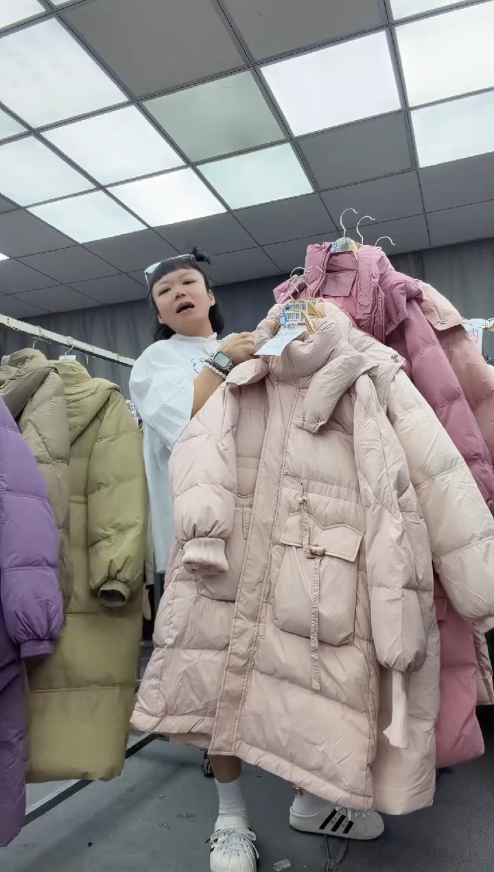 棉粉色系类外套随机发颜色1件/拍多件发不同款 