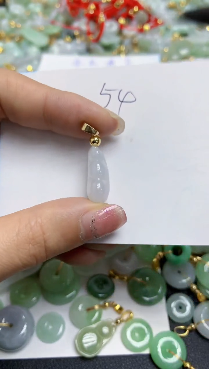 【闪购商品】翡翠颈饰合金天然翡翠A货