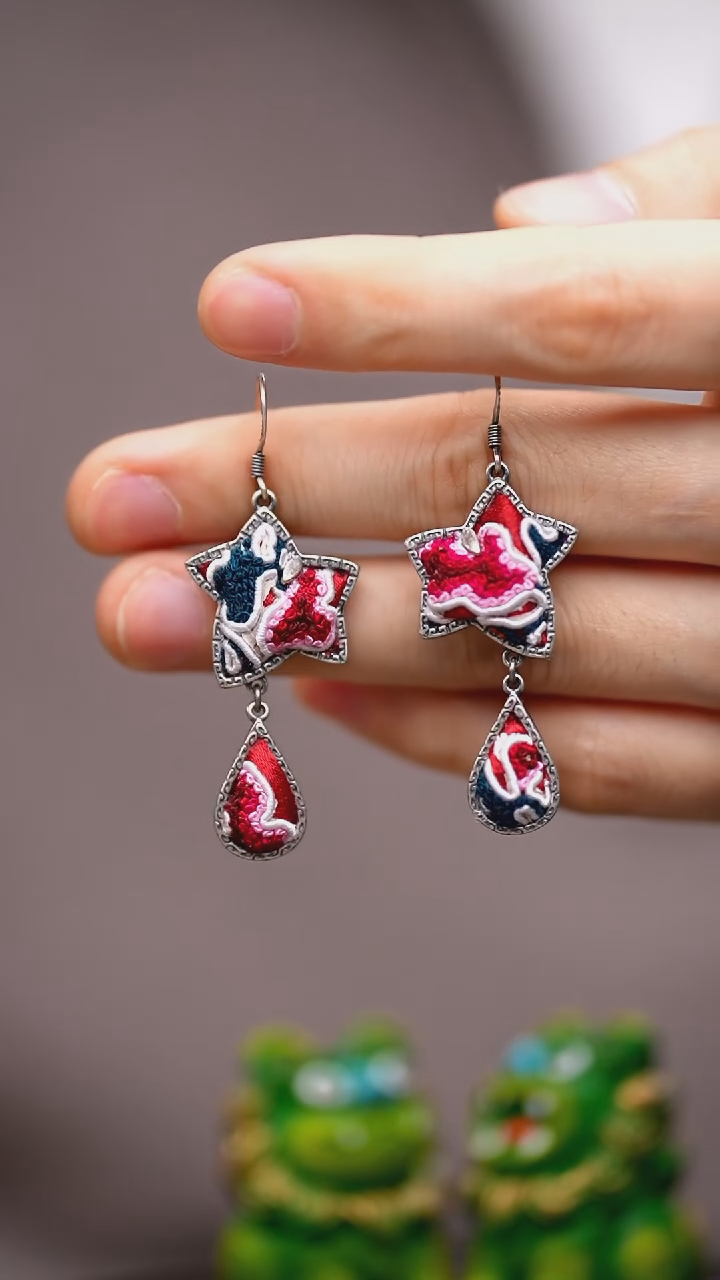 【闪购商品】刺绣黔东南苗族刺绣A664