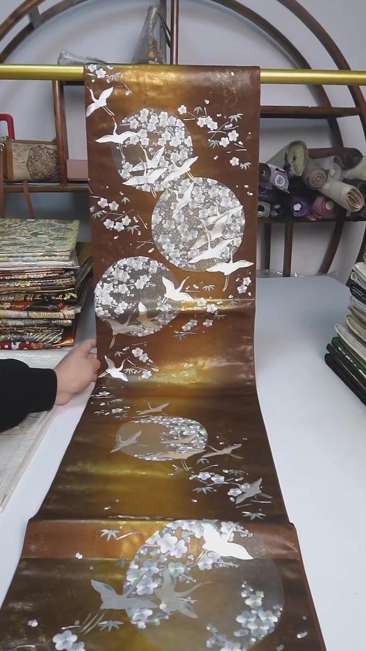 【闪购商品】织绣四通刺绣刺绣