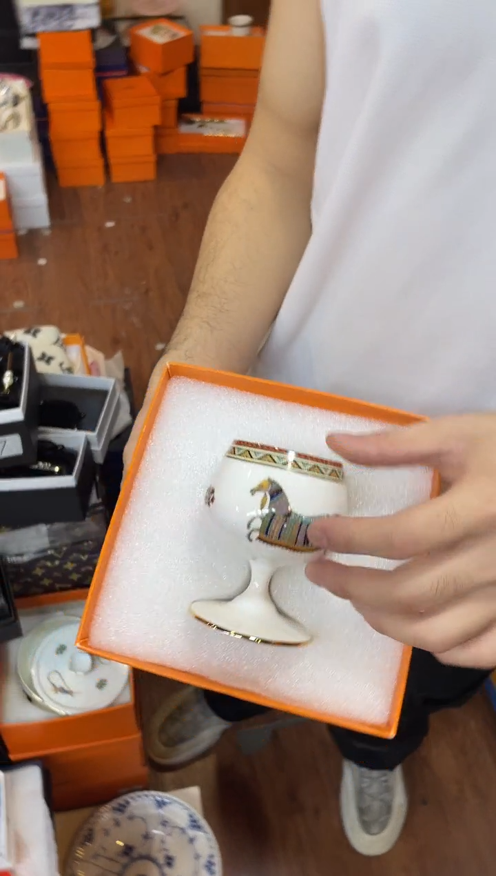 杯鸿辉家品牌瓷器，京东包邮！