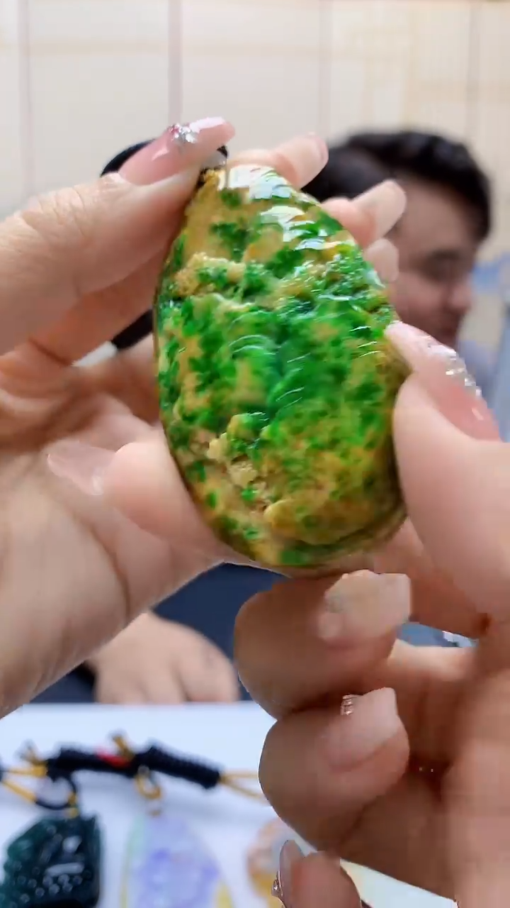 未镶嵌定制翡翠5060ty-毛货挂件76