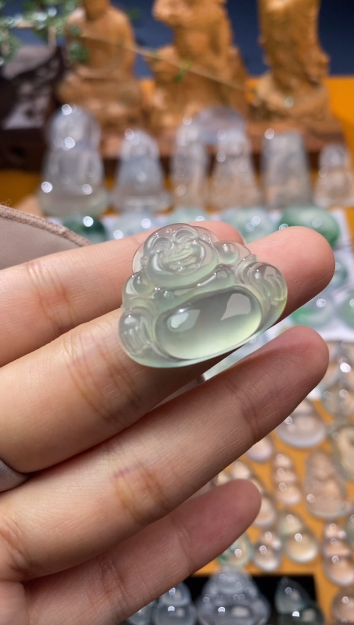 【闪购商品】定制翡翠未镶嵌佛公23.5*27.4*5.1