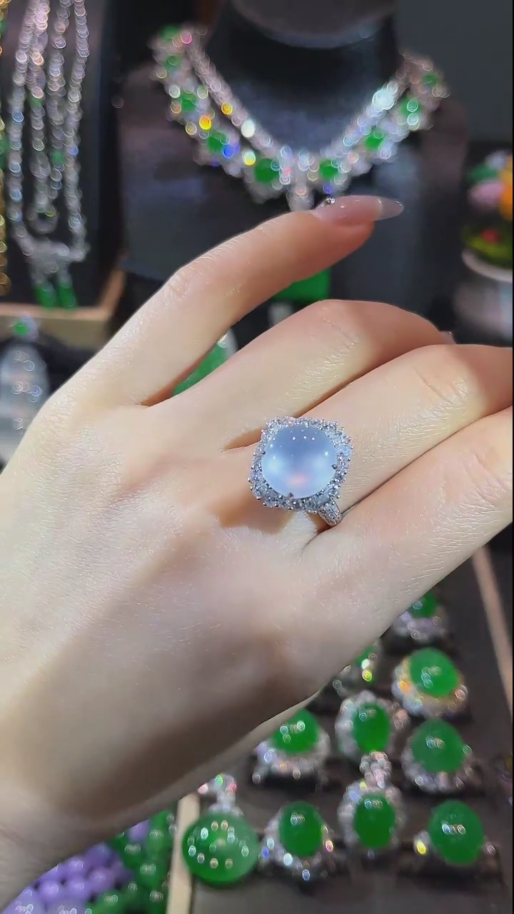 【闪购商品】翡翠戒指18K金镶嵌戒指