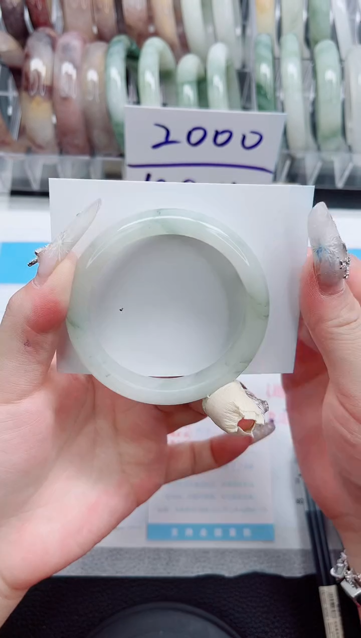 【闪购商品】石英质玉手镯未镶嵌A11-54.2