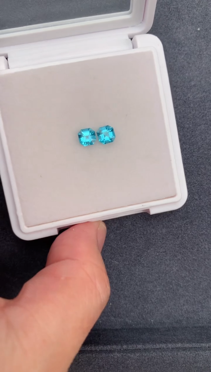 【闪购商品】磷灰石裸石未镶嵌1.3ct磷灰石配对