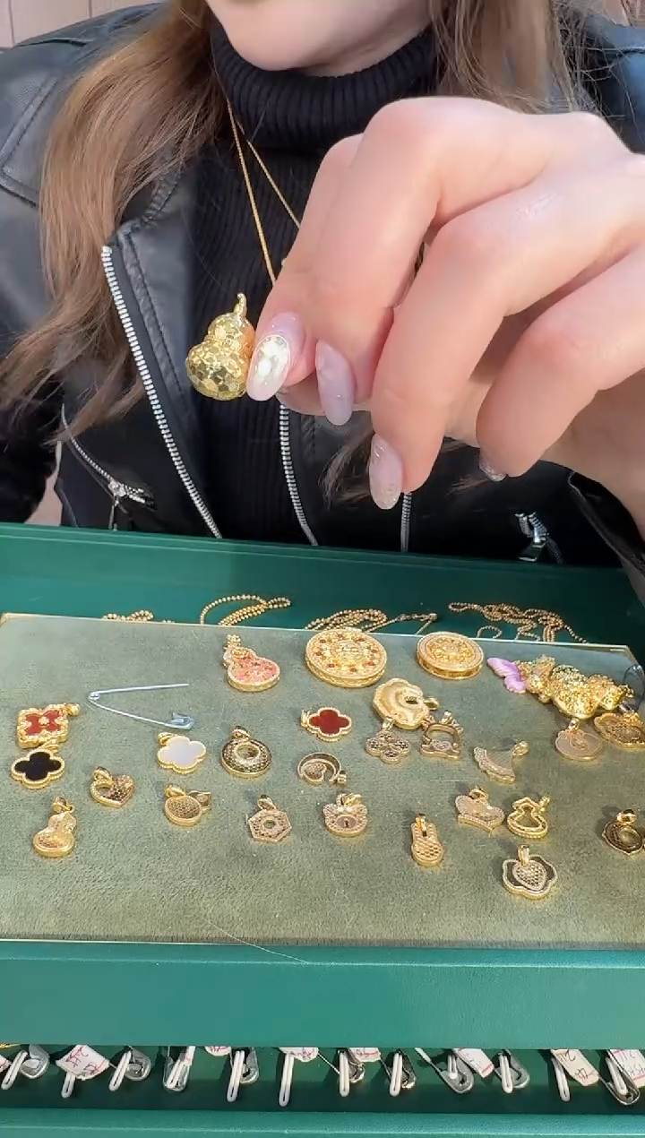 碎冰冰葫芦吊坠2.03 （附带礼盒包装）