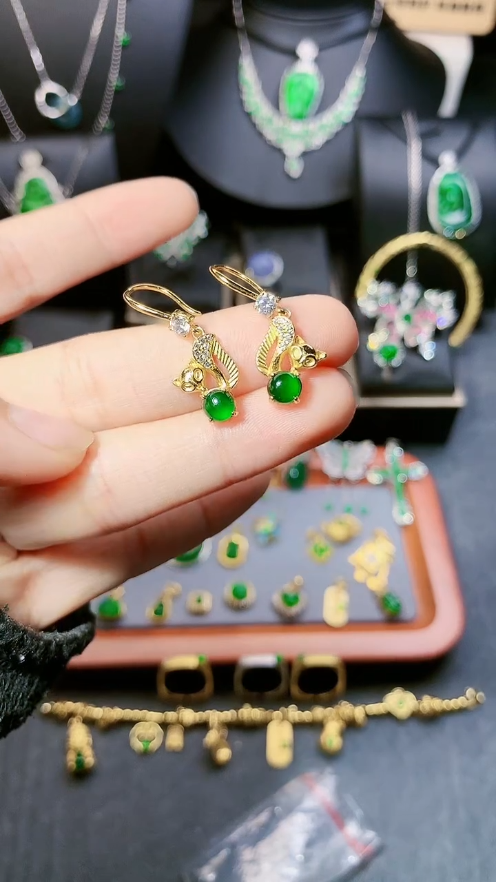 【闪购商品】翡翠耳饰银S925镶嵌耳饰