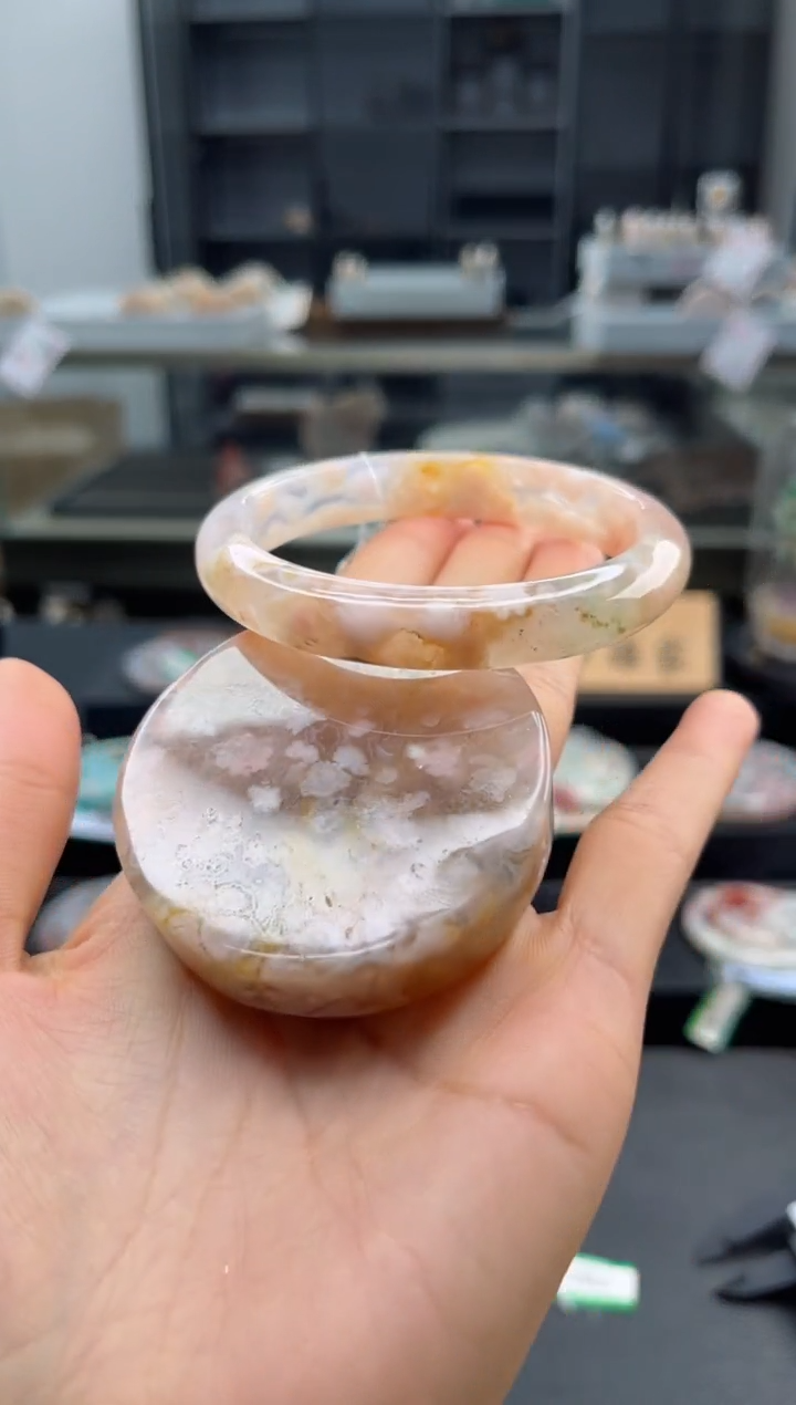 石英质玉手镯未镶嵌59圈口（赠送镯心）6507539