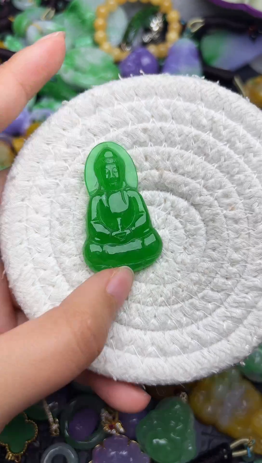 颈饰未镶嵌翡翠缅甸翡翠吊坠