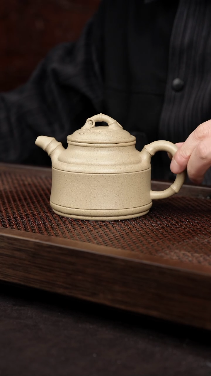 【闪购商品】紫砂茶壶本绿竹鼓壶