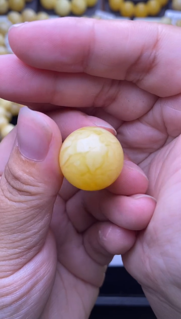 裸石琥珀未镶嵌大小姐珠宝严选22