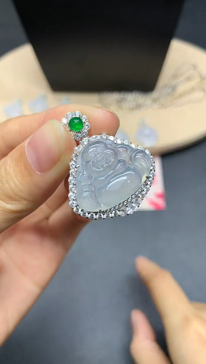 【闪购商品】翡翠吊坠(不含链)银S925镶嵌佛公【多样性发其一】