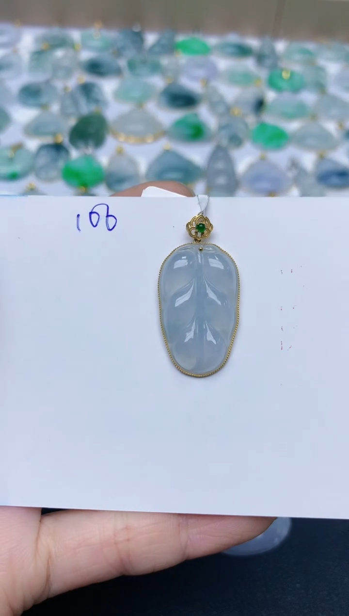 【闪购商品】翡翠颈饰18K金镶嵌天然翡翠106A货    