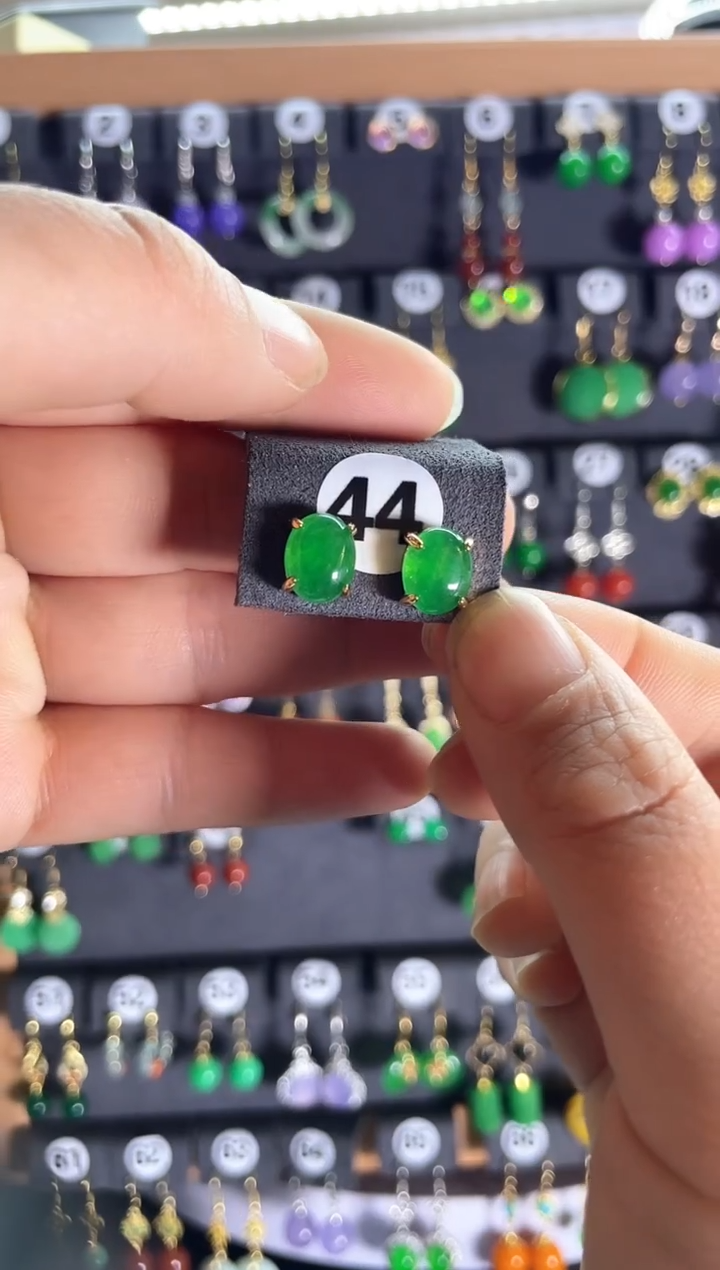 【闪购商品】翡翠耳饰银S925镶嵌44....