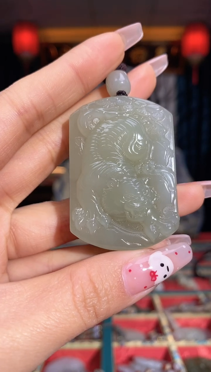 【闪购商品】和田玉颈饰未镶嵌虎牌
