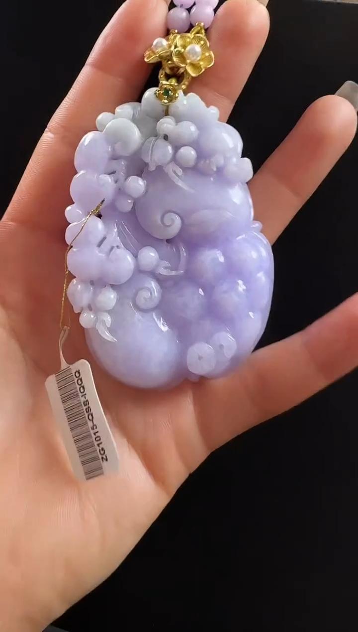 颈饰未镶嵌翡翠如意