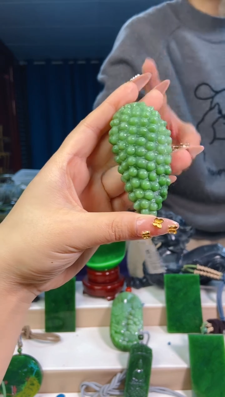 【闪购商品】和田玉挂件未镶嵌1