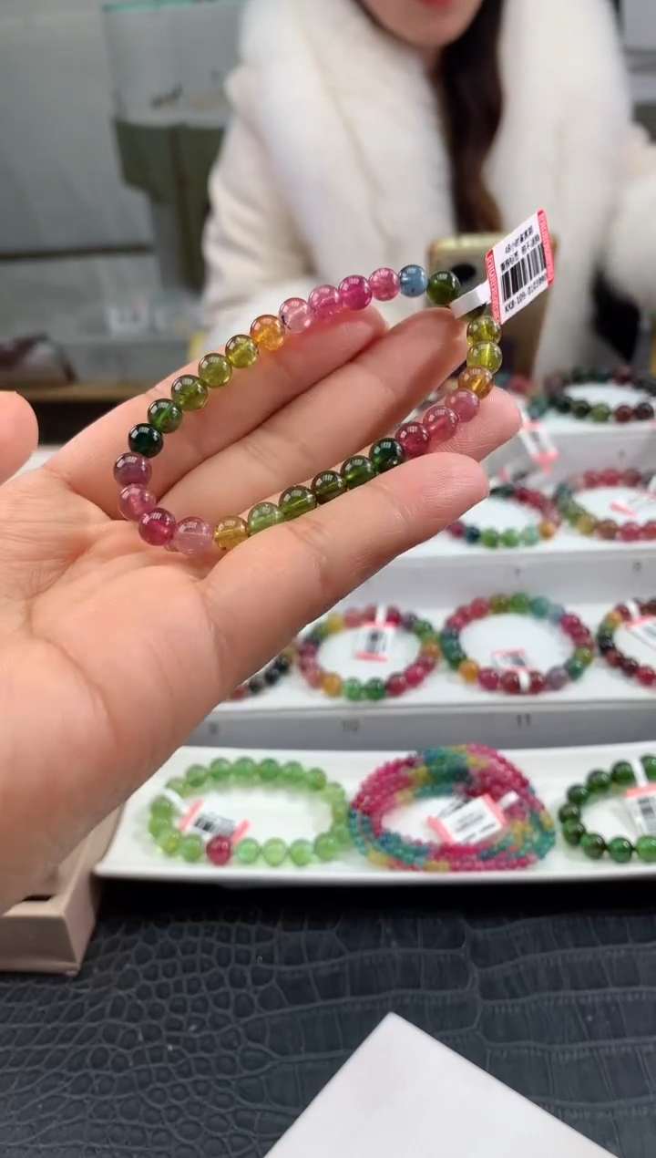 【闪购商品】碧玺手串银S925镶嵌多样性发一条