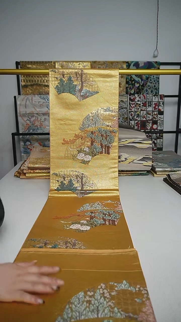 【闪购商品】织绣98 五通花卉松树
