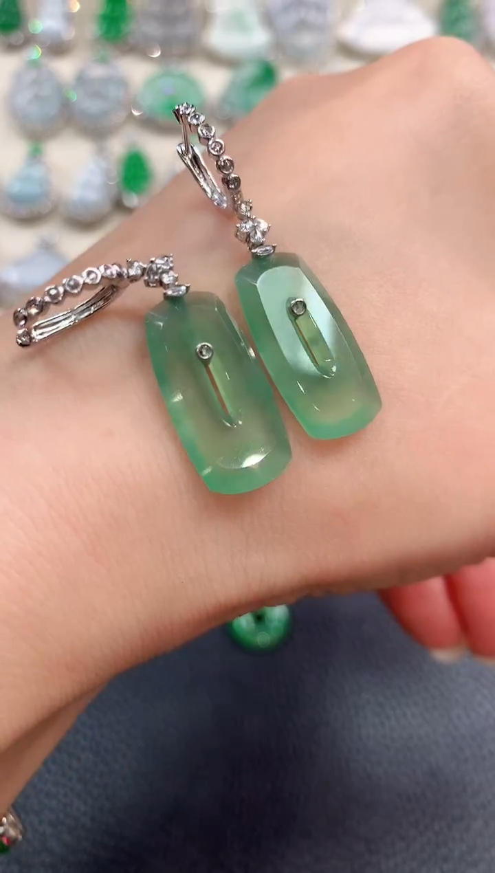 【闪购商品】翡翠耳饰18K金镶嵌n14    