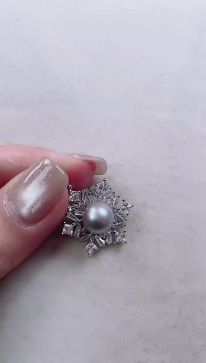 【闪购商品】海水珍珠吊坠银S925镶嵌a715