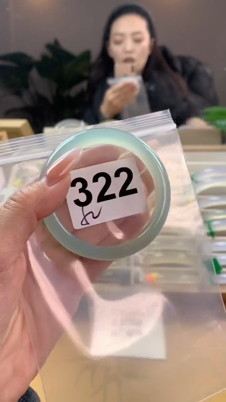 【闪购商品】玛瑙/玉髓手镯未镶嵌322