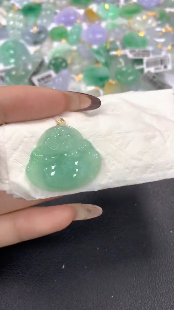 颈饰18K金镶嵌翡翠a货假一赔三支持复检百元上9元证书费自理
