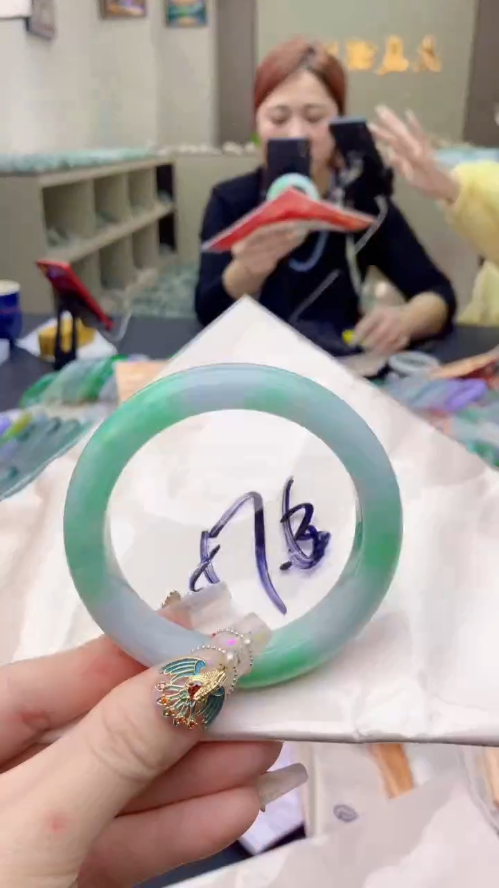 【闪购商品】翡翠手镯未镶嵌0296916545