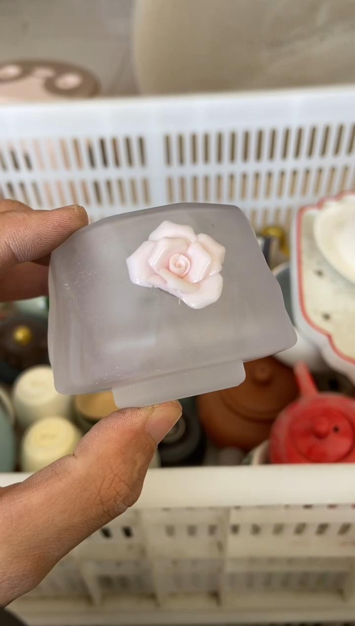 杯无运费险有瑕疵的摄影的产品有使用过的痕迹有点脏介意勿拍