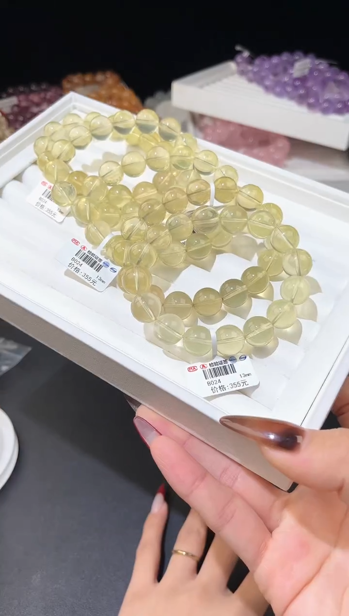 【闪购商品】水晶手链未镶嵌多样性发一黄泡泡13mm