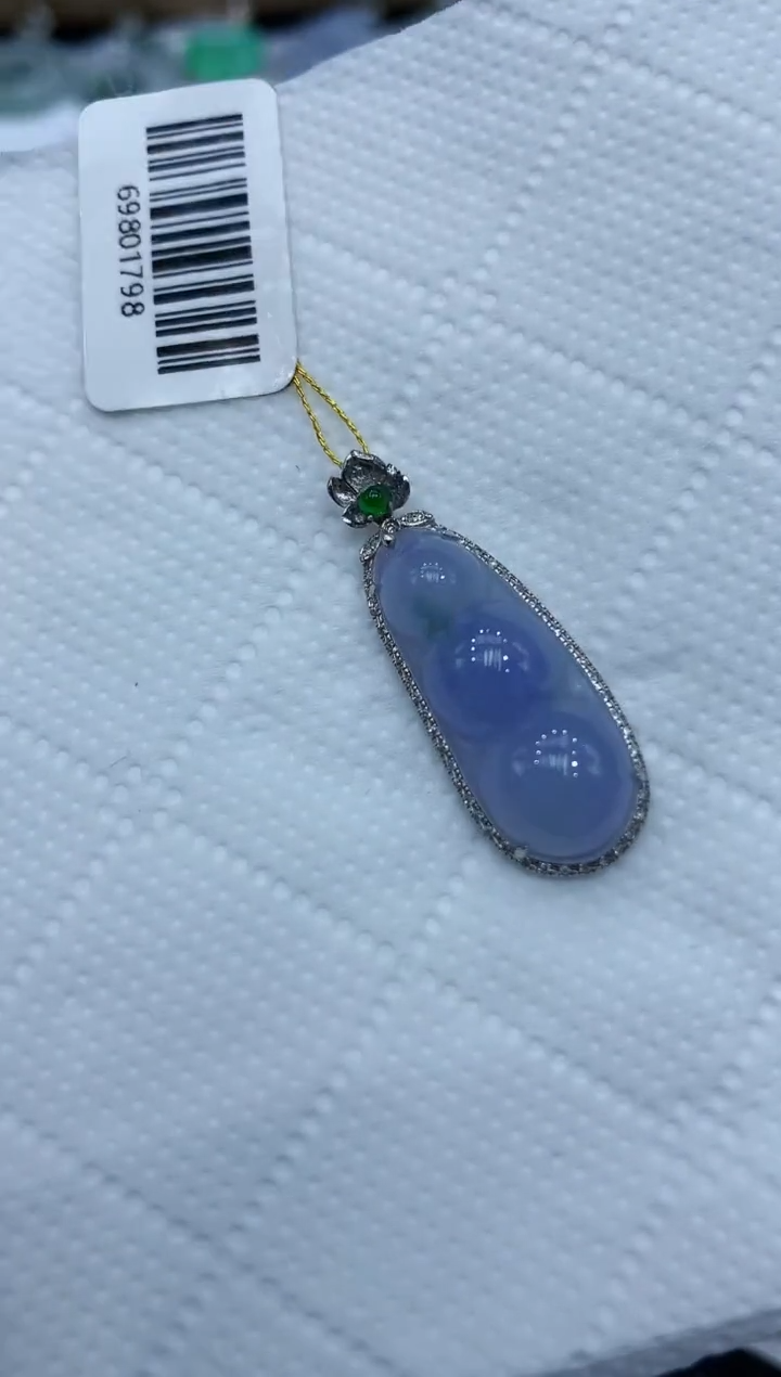 翡翠18K金镶嵌颈饰111111111111