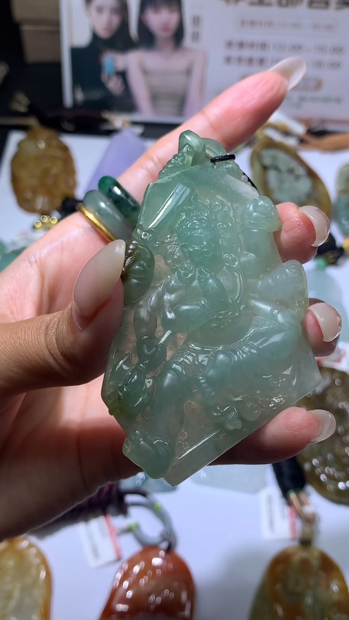 【闪购商品】定制翡翠未镶嵌不退不换CMH1件-A