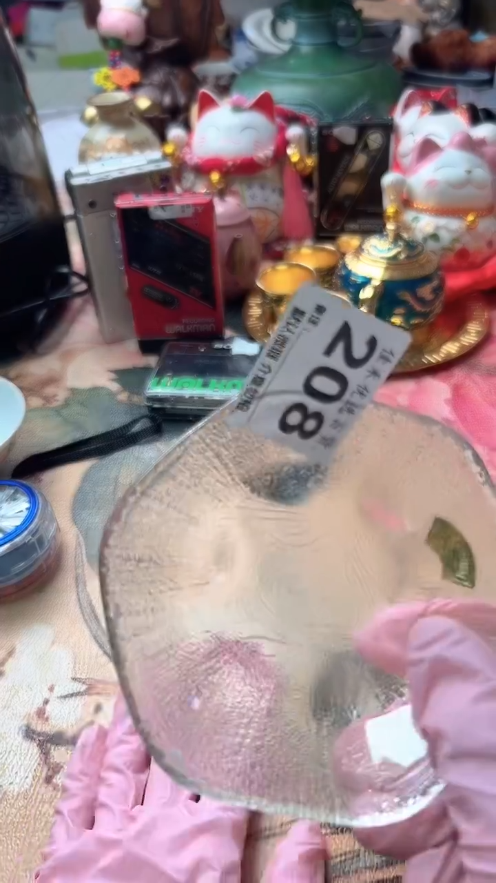 手工艺品琉璃乖*虎水晶磨砂造型瓷器