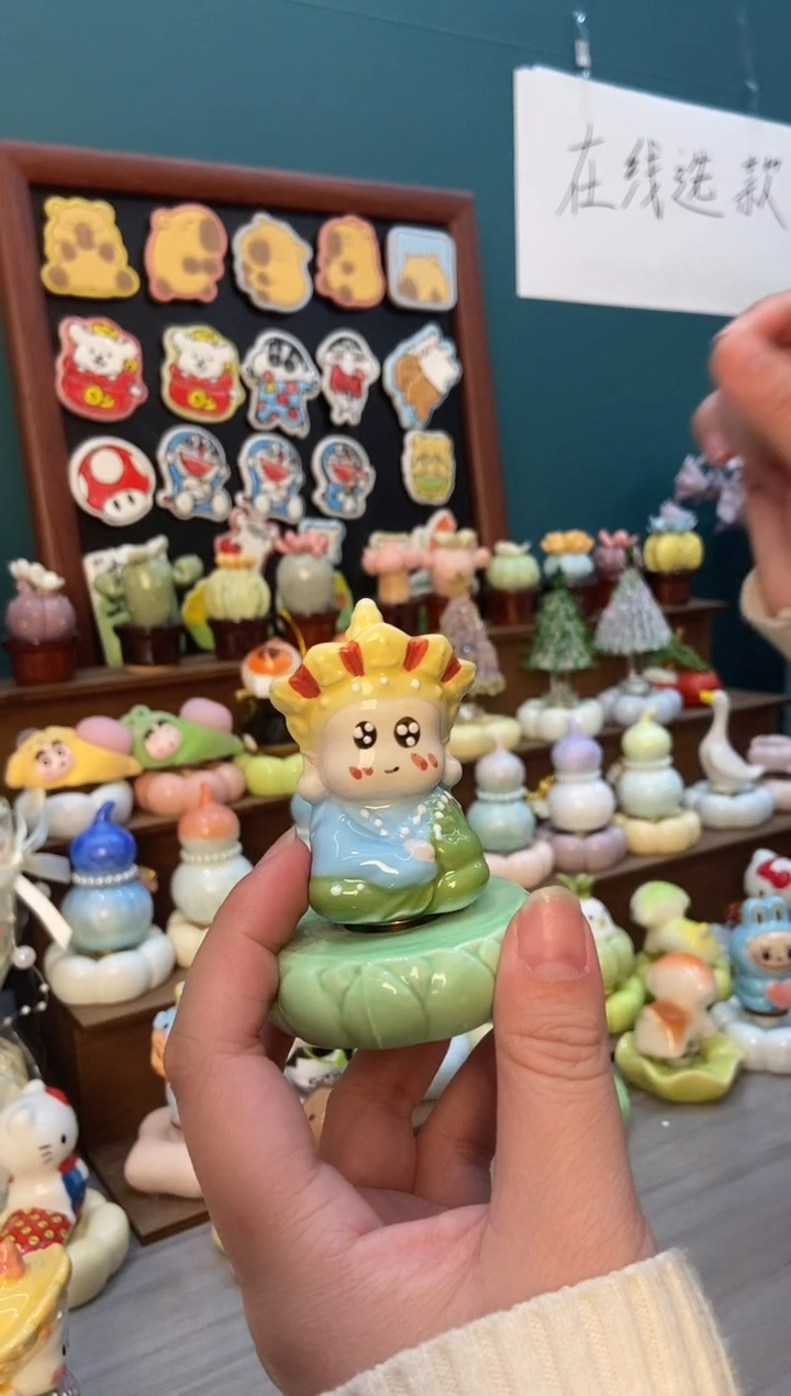 摆件陶绿色无语佛A02