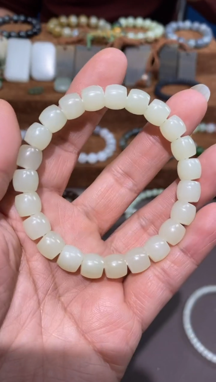 【闪购商品】和田玉手链未镶嵌颜色多样性发货拍一发一